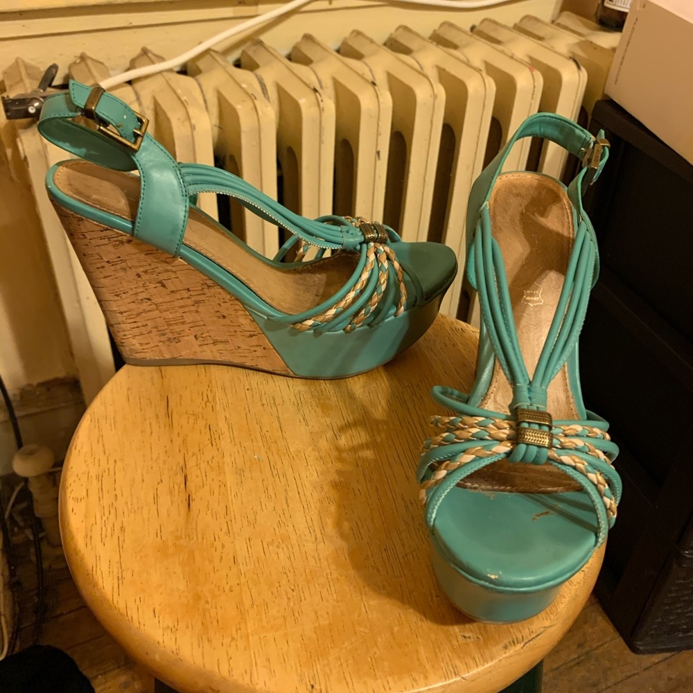 Turquoise wedges